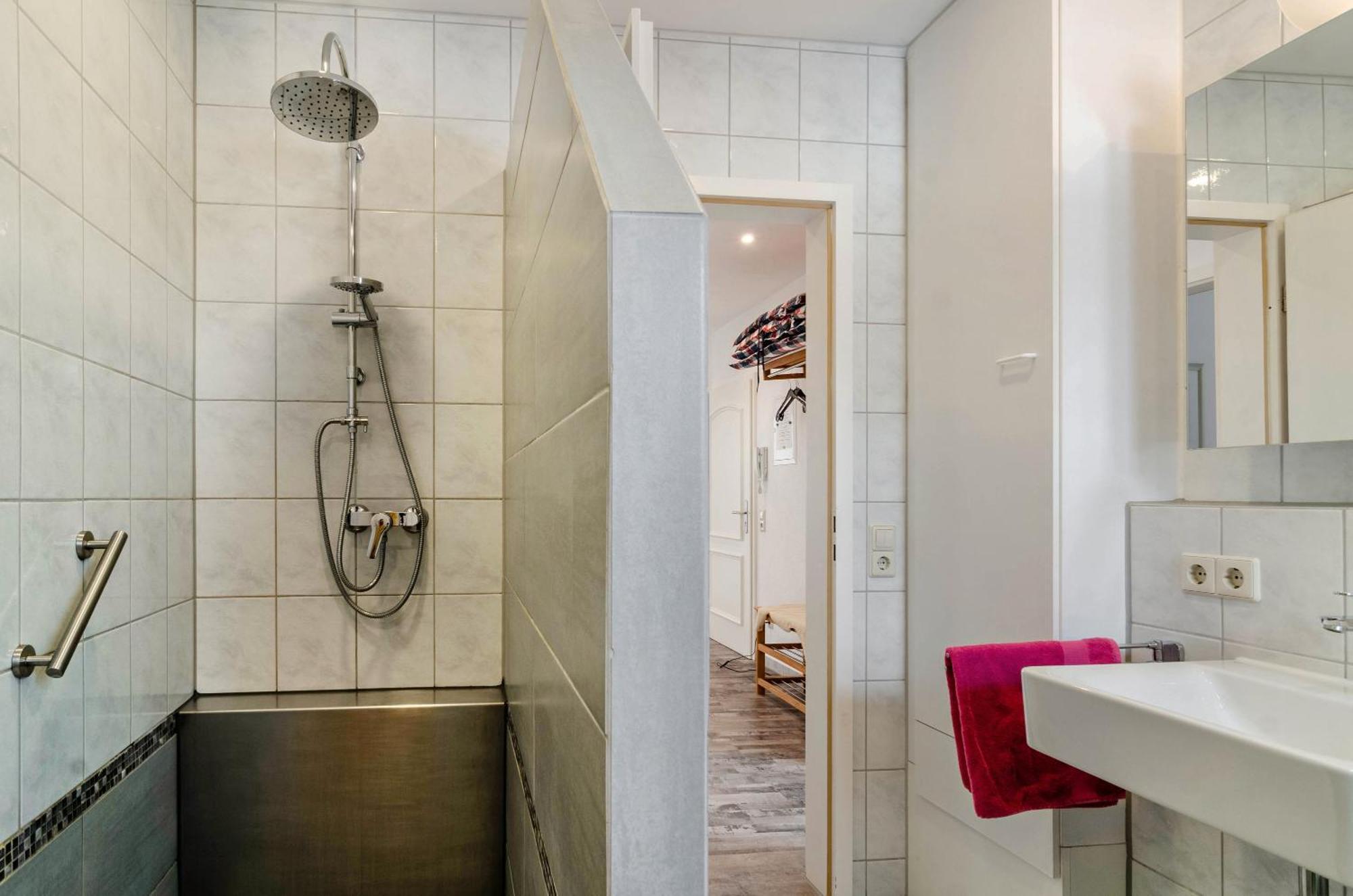 Apartamento Arnold Laubbach Ostrach Exterior foto